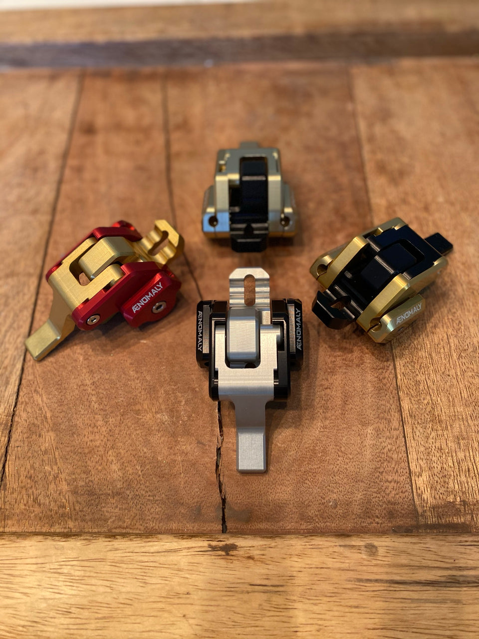SwitchGrade Saddle Angle Control Technology. Adjust Saddle Tilt on the fly for improved climbing and descending. Bolt onto seatpost, use your saddle, and shred the trails.